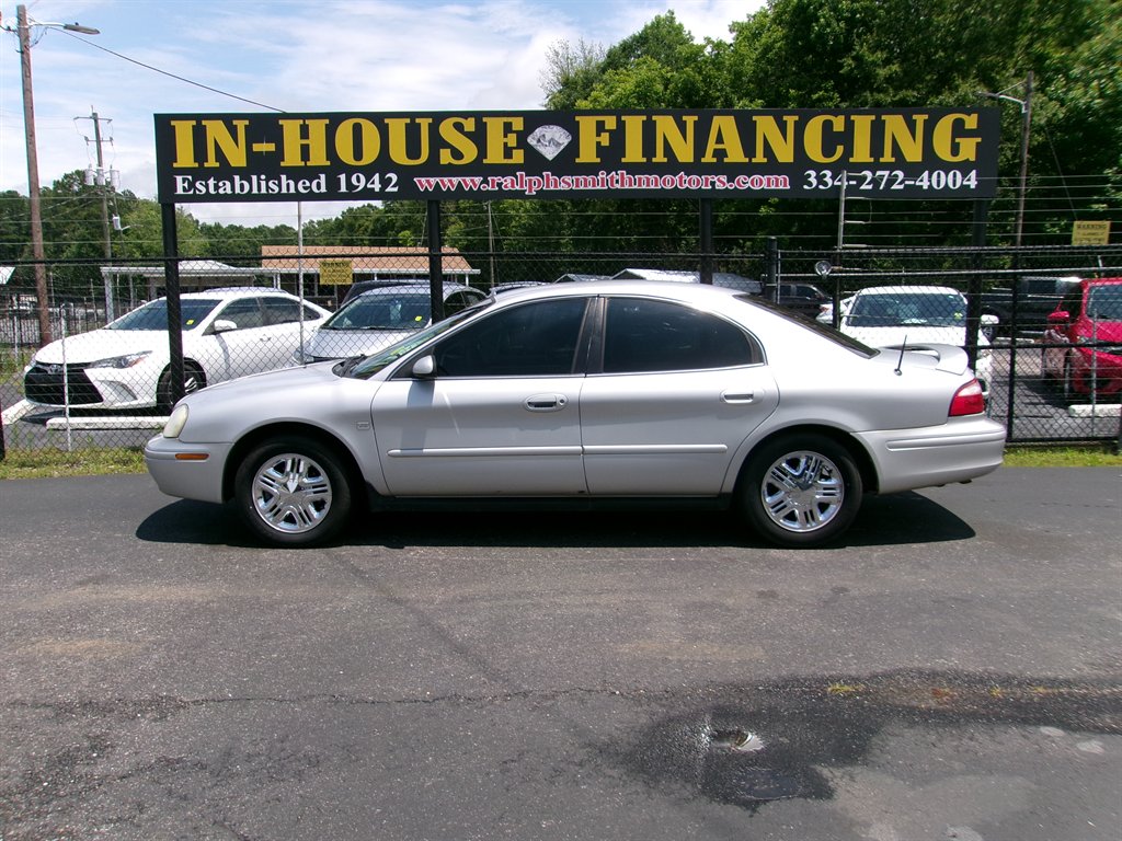 2005 Mercury Sable LS's photo