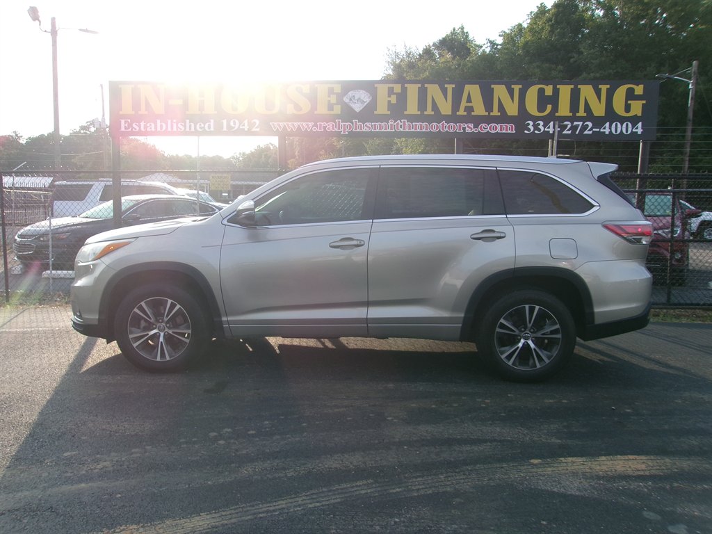 2016 Toyota Highlander