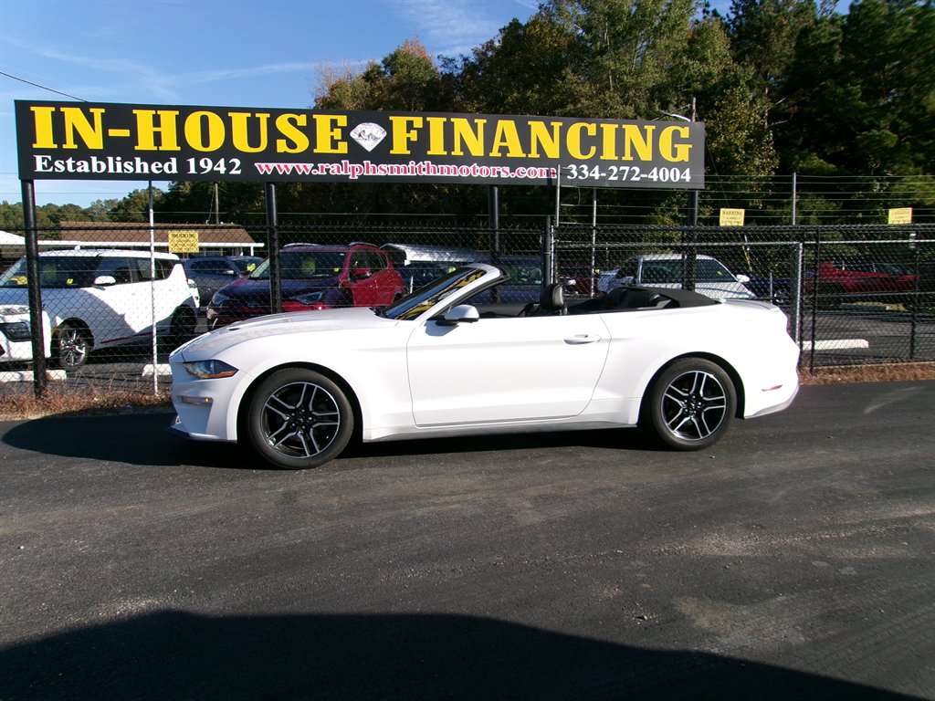 2019 Ford Mustang EcoBoost Premium's photo