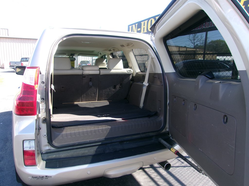 2012 Lexus GX Premium - Photo 13